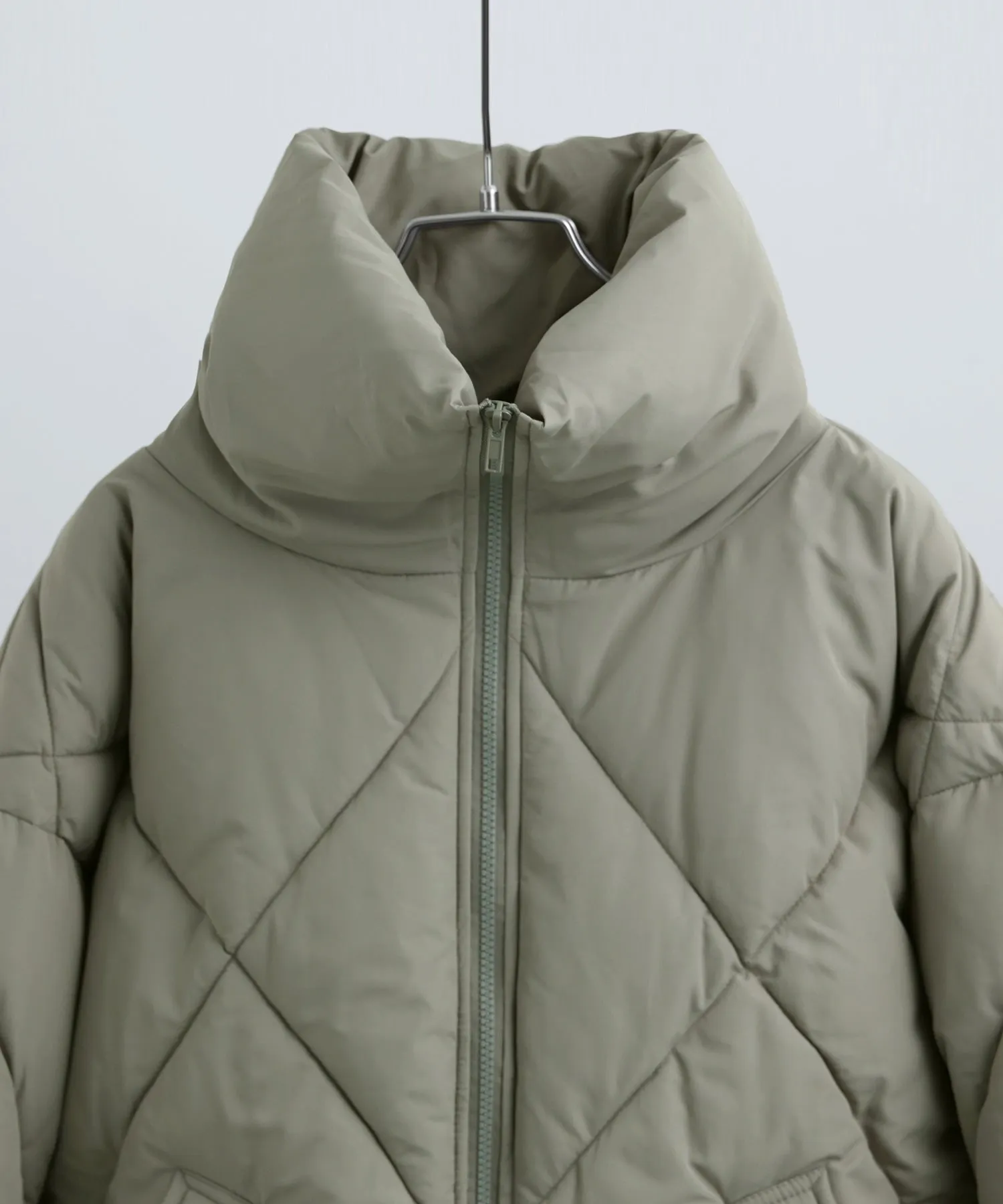 Diamond Pattern Quilting Down Jacket