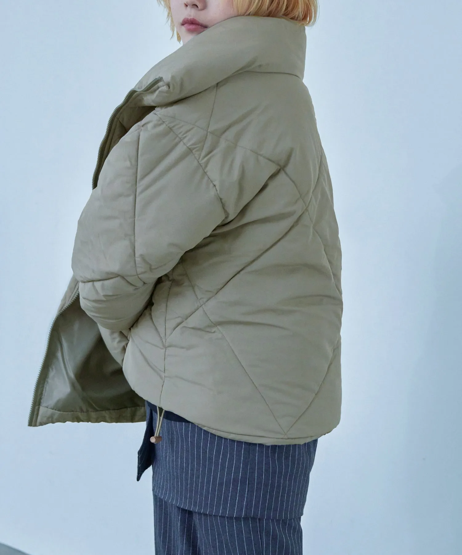 Diamond Pattern Quilting Down Jacket